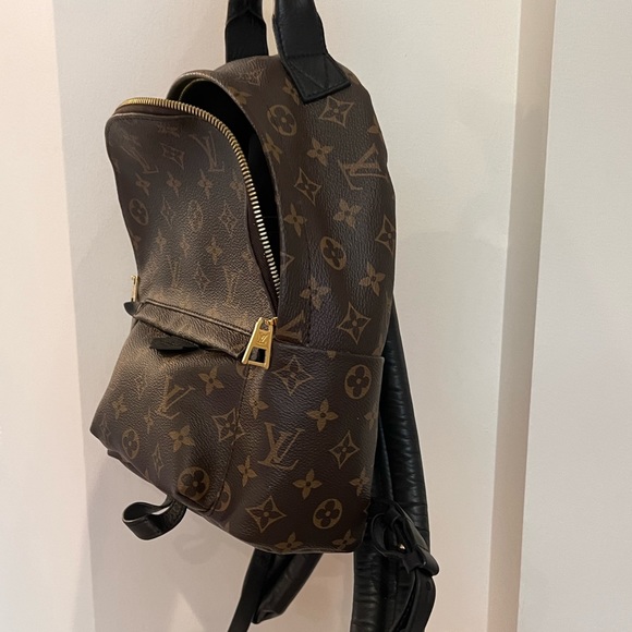 LOUIS VUITTON Palm Springs monogram canvas MM - Picture 16 of 16